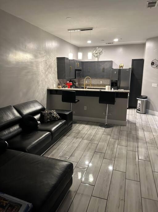 Апартаменты Welcome To The Auc Modern Unit Атланта Экстерьер фото
